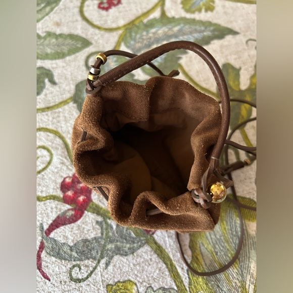 Songmont Sandal Brown Suede Lucky Pouch Charm - Picture 9 of 9